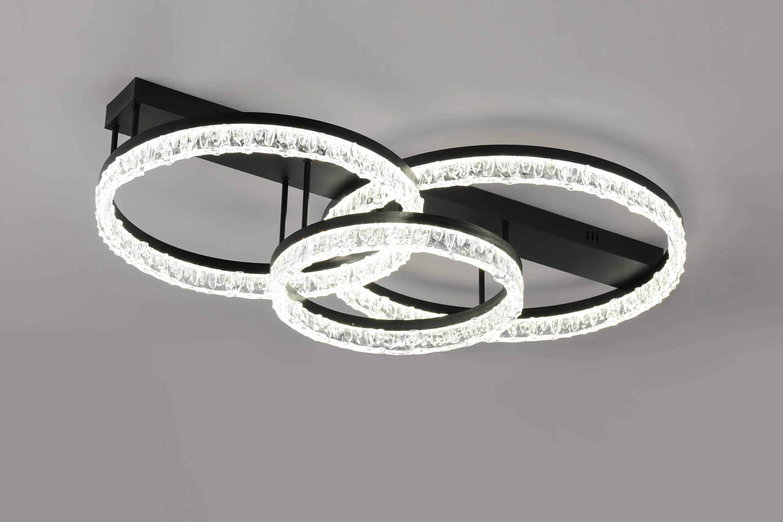 Lustra LED 240w, cu Telecomanda, 3 Tipuri de Lumina, Intensitate Reglabila, Negru 9898/3