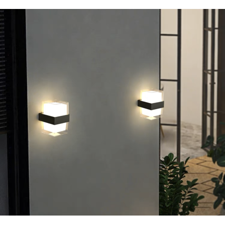 APLICA CU LED 10W BLACK EXTERIOR LUMINA CALDA